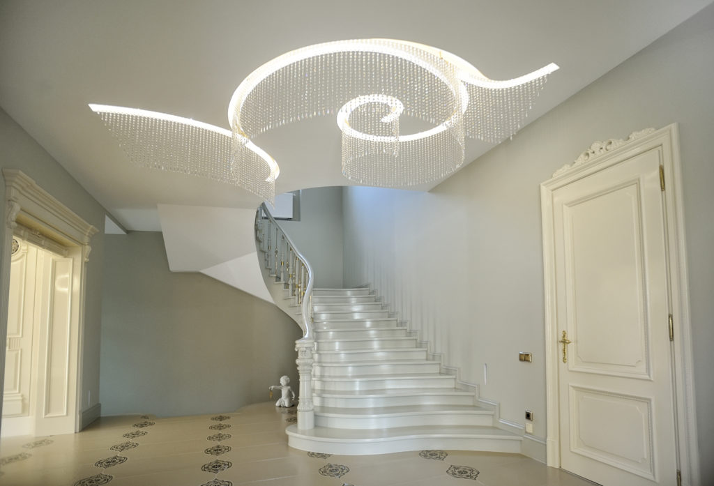 CRYSTAL WAVE INTERIOR